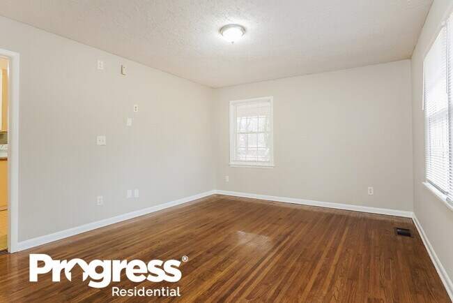 Photo - 413 13th Terrace NW