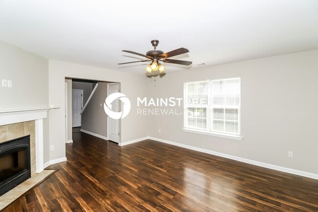4 Bedroom Pet-Friendly Home in Memphis, TN with Main Street Renewal