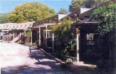 Photo - Pueblo Court Apartments