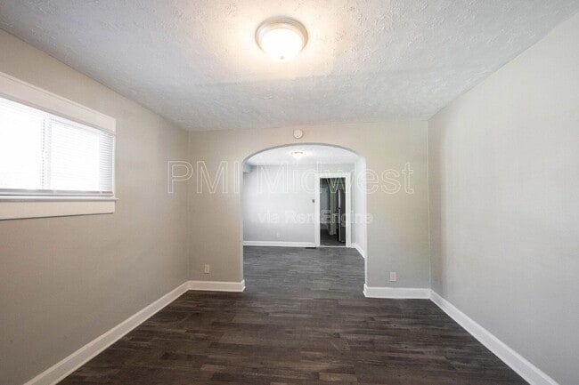 Photo - 915 N Drexel Ave