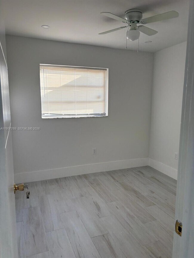 Photo - 10791 SW 221st St Rd