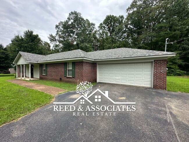 Photo - 3 Bedroom Near Gallaway, TN