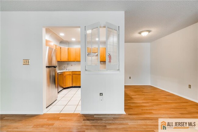 Photo - 35 Brighton Way