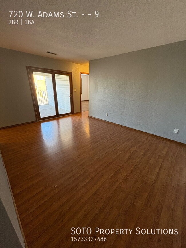 Photo - 720 W Adams St Unit 9