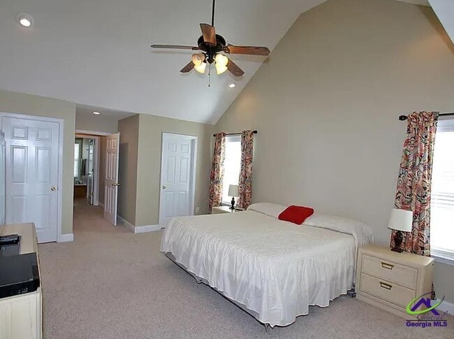 Photo - 139 Addington Dr