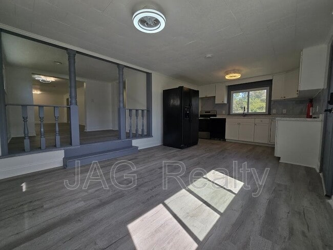 Photo - 3320 Griffin Cemetery Rd