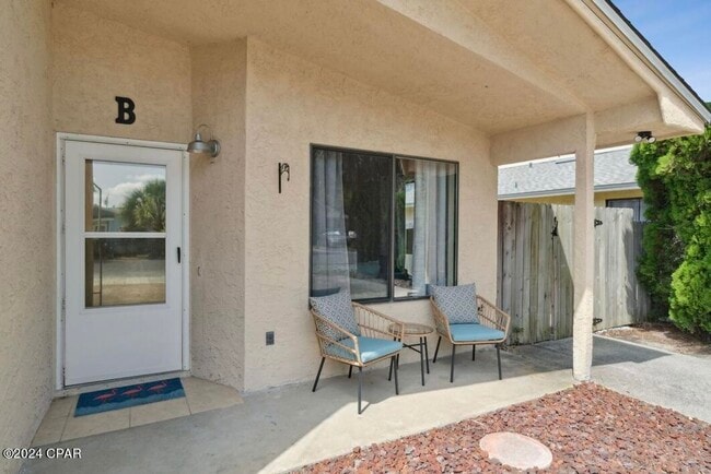 Building Photo - 5807 Sunset Ave Unit B