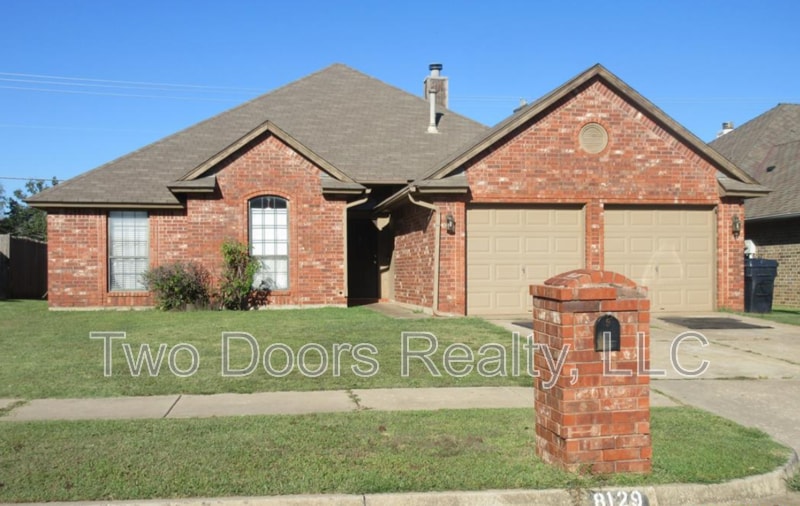 Photo - 8129 Timothy Ln