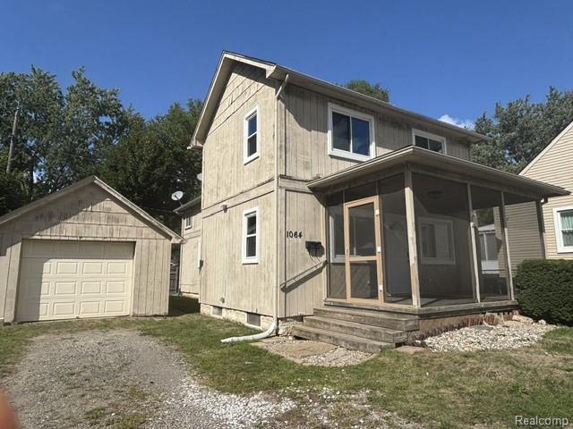 Building Photo - 1064 Lakeview St