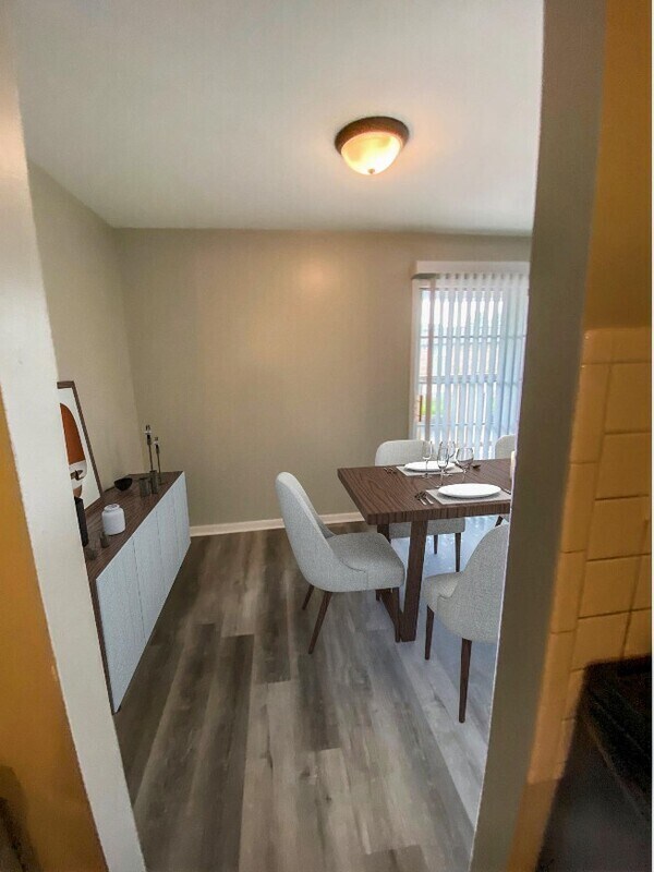 Photo - 628 Wooddale Terrace Unidad Apt 1007