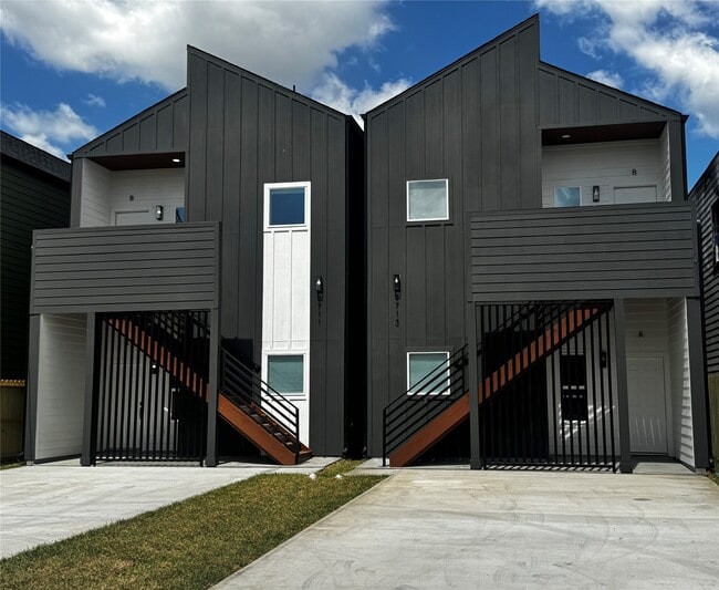 Building Photo - 9713 Cargill St