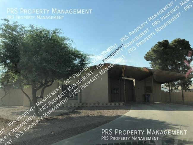 Building Photo - 3729 S Kenneth Pl