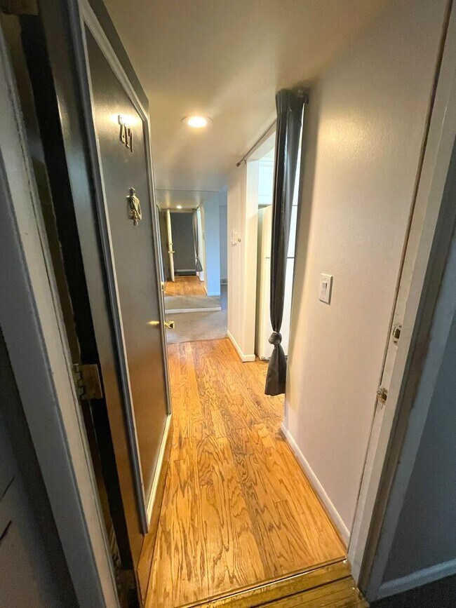 Photo - Two Bedroom Available in Harbour Cove on t... Unidad 217