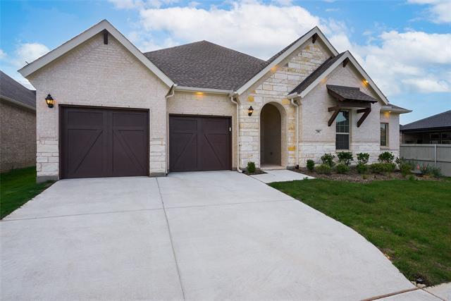 Photo - 708 Blueberry Way