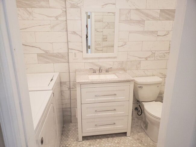 Photo - 242 Palisade Ave Apartamento Unidad 2F