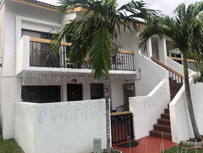 Building Photo - 7510 SW 153rd Pl Unit 204-8