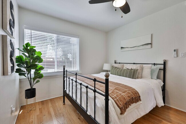 Photo - 4788 W Mountain View Dr Unidad ID1281022P