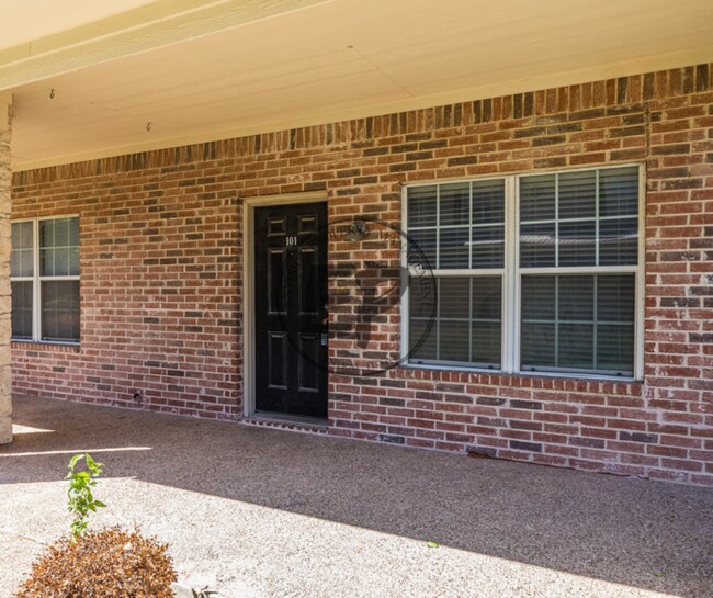 Photo - 2007 S 15th St