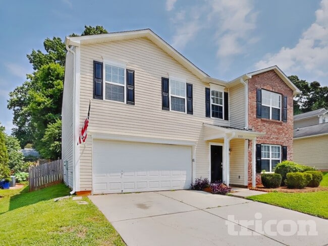 Photo - 5337 Liberty Hall Cir