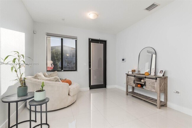 Photo - 2430 SW 145th Pl