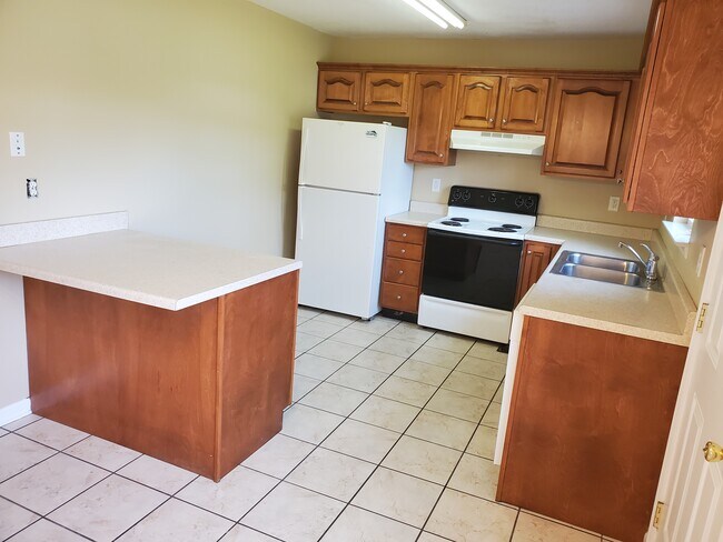 Photo - Osburn Rd Unit 1211 F