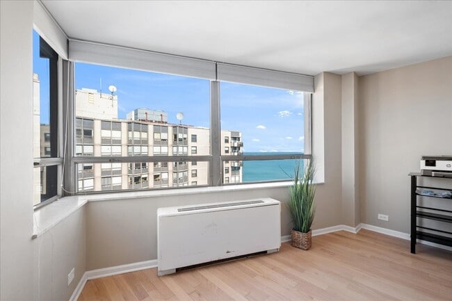 Photo - 5701 N Sheridan Rd Unit 29N