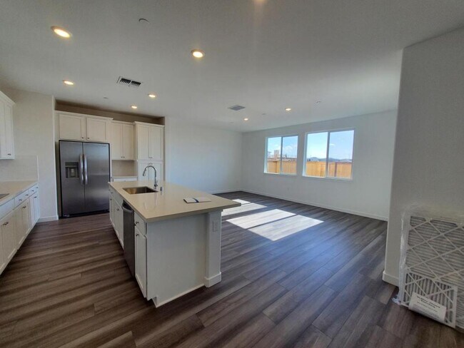 Photo - 3724 Benicia Ave