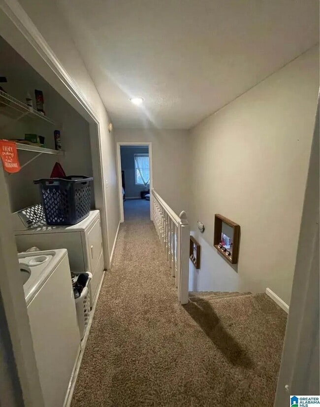 Photo - 1657 Ashwood Ln