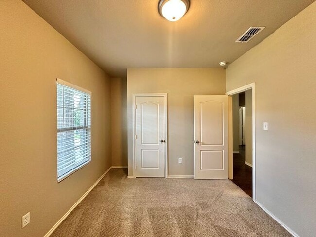 Photo - AVAILABLE NOW! Cozy 4 Bedroom2 Bath Home in West Tyler!