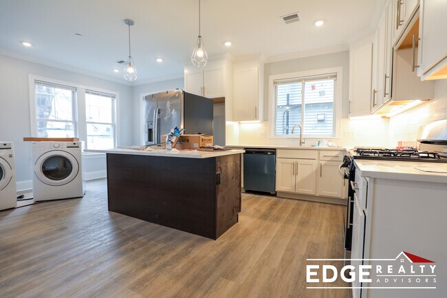 Photo - 100 Brooks St Unidad 1