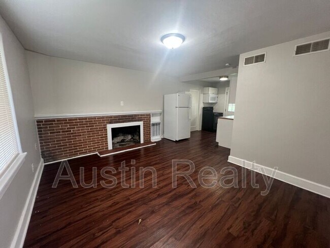 Photo - 8713 Maryknoll Ave