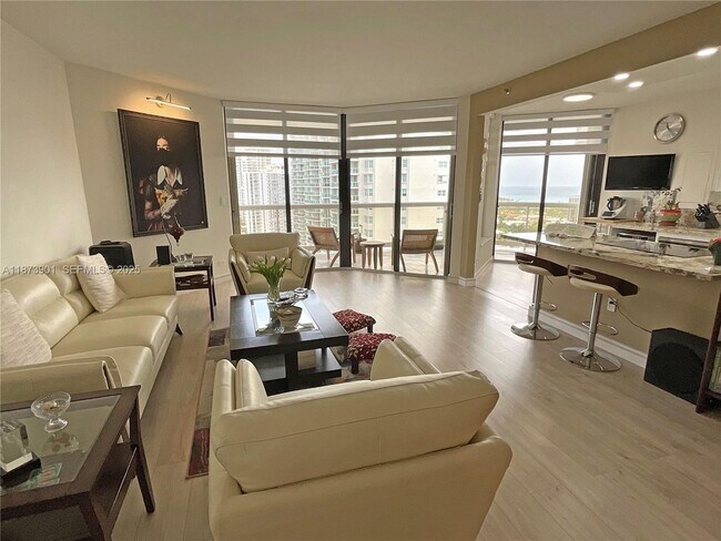 Photo - 20191 E Country Club Dr Unit 1903