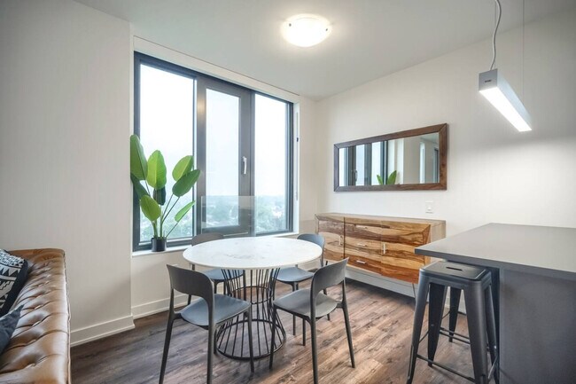 Photo - 6570 Glen Erin Dr Unit ID1223003P