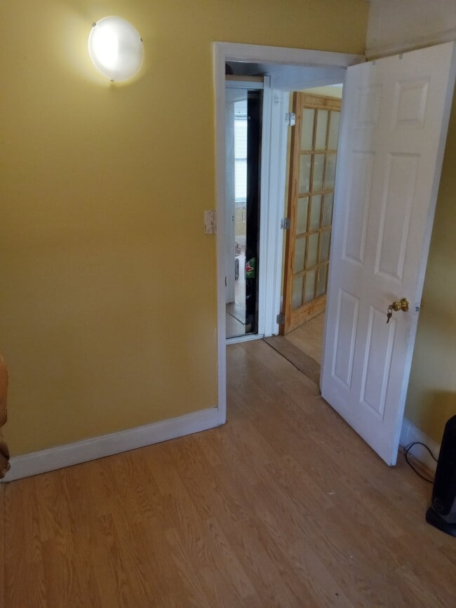 Photo - 144-39 158th St