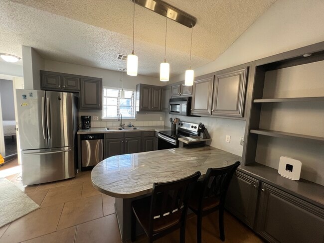 110 Willow Branch Dr