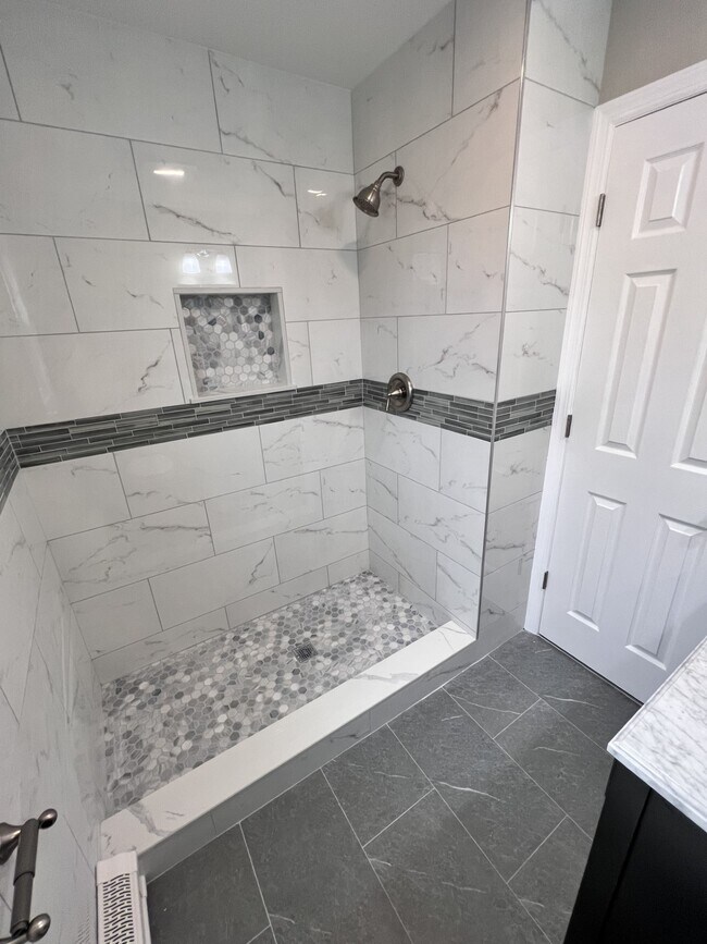 Photo - 130 Morris Ave.