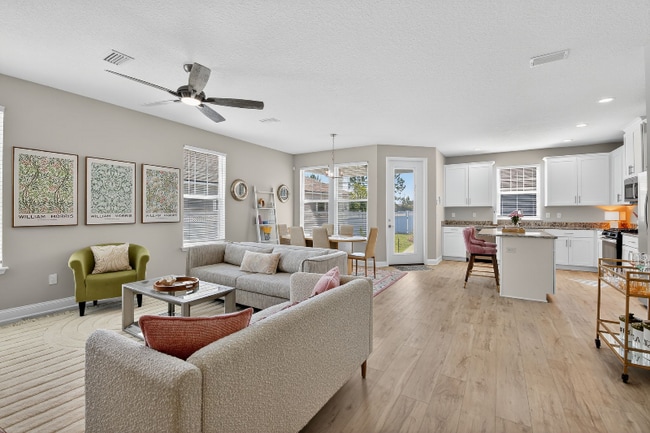 Photo - 244 Daydream Ave