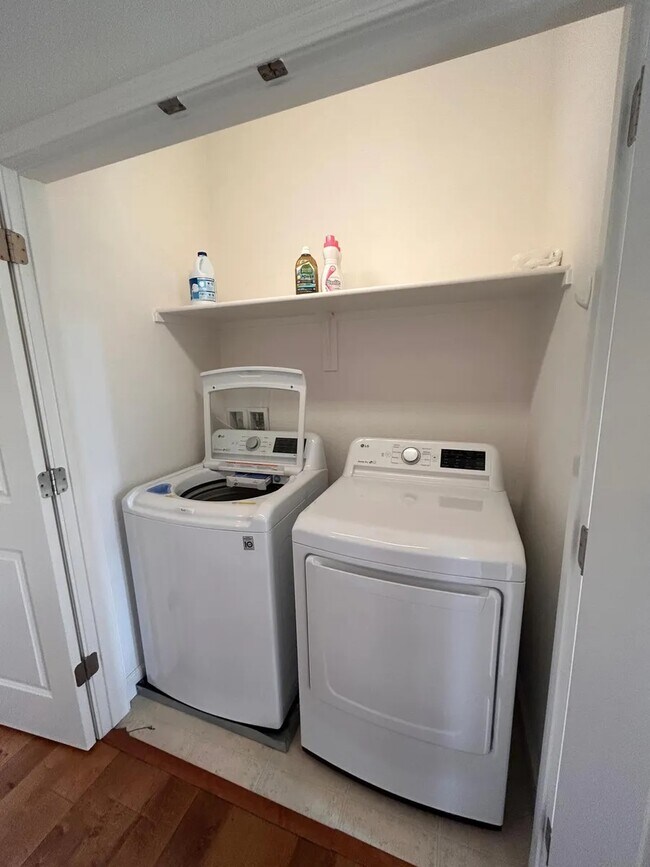 Photo - 576 San Posadas Ter