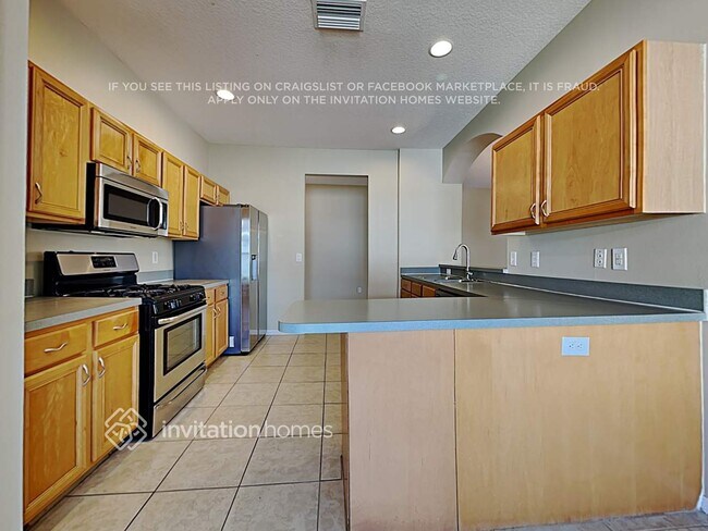 Photo - 16805 Hawkridge Rd