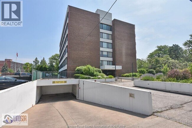 Photo - 2144 Pelissier St Unit 601