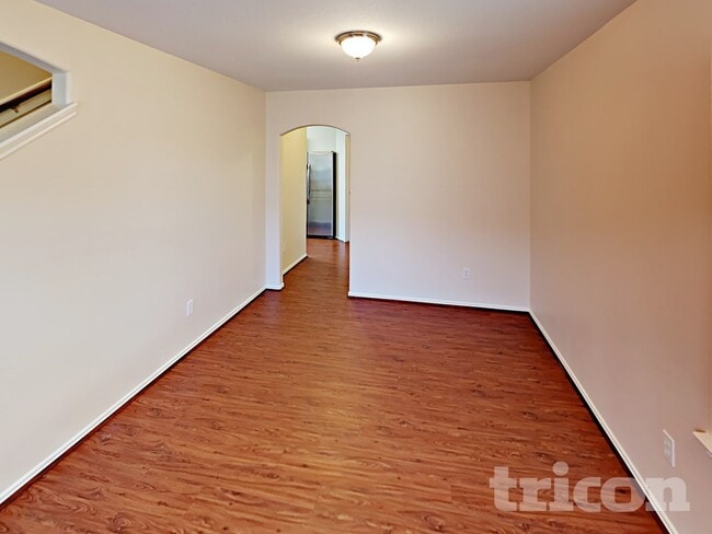 Photo - 8227 Radial Ct