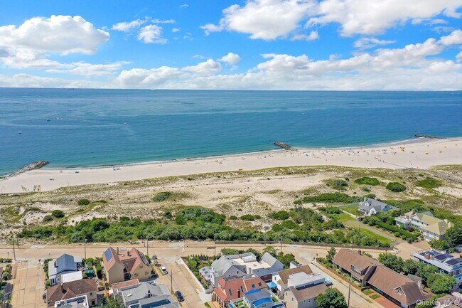 12 Ocean Blvd