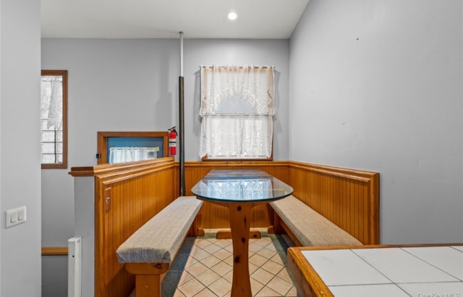 Photo - 244-39 89th Ave