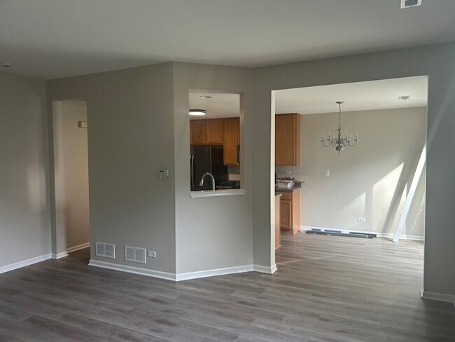 Photo - 508 Metropolitan St