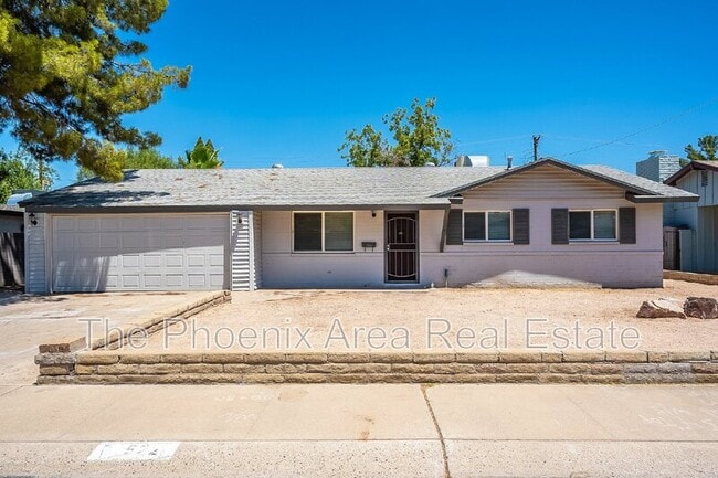 Photo - 522 E Balboa Dr
