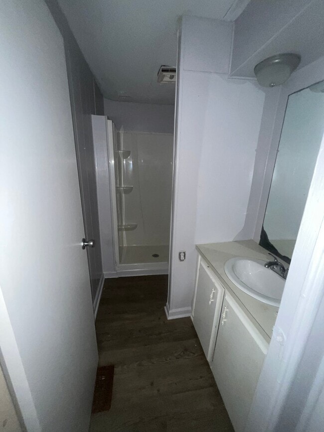 Photo - 3736 E Burke Blvd