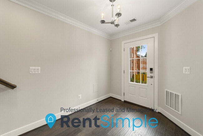 Photo - 19 N Trenton St