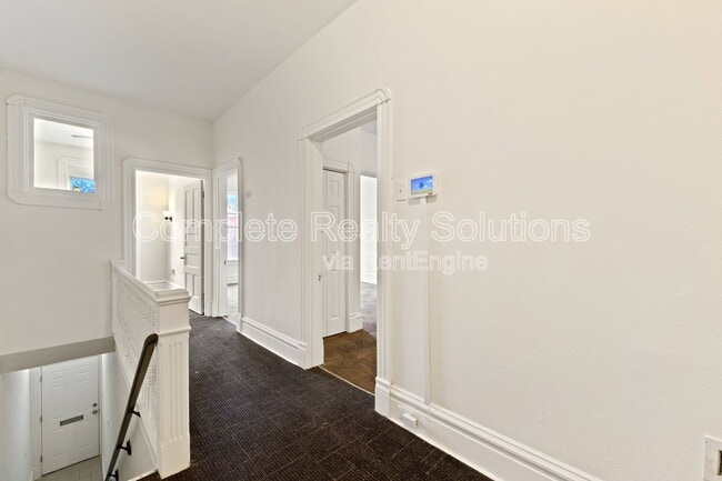 Photo - 5130 Kensington Ave Unit 2