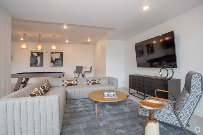 Social Lounge