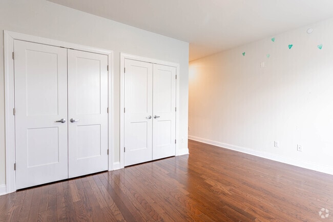 2BR, 3BA w/Study - 1,864SF - Bedroom